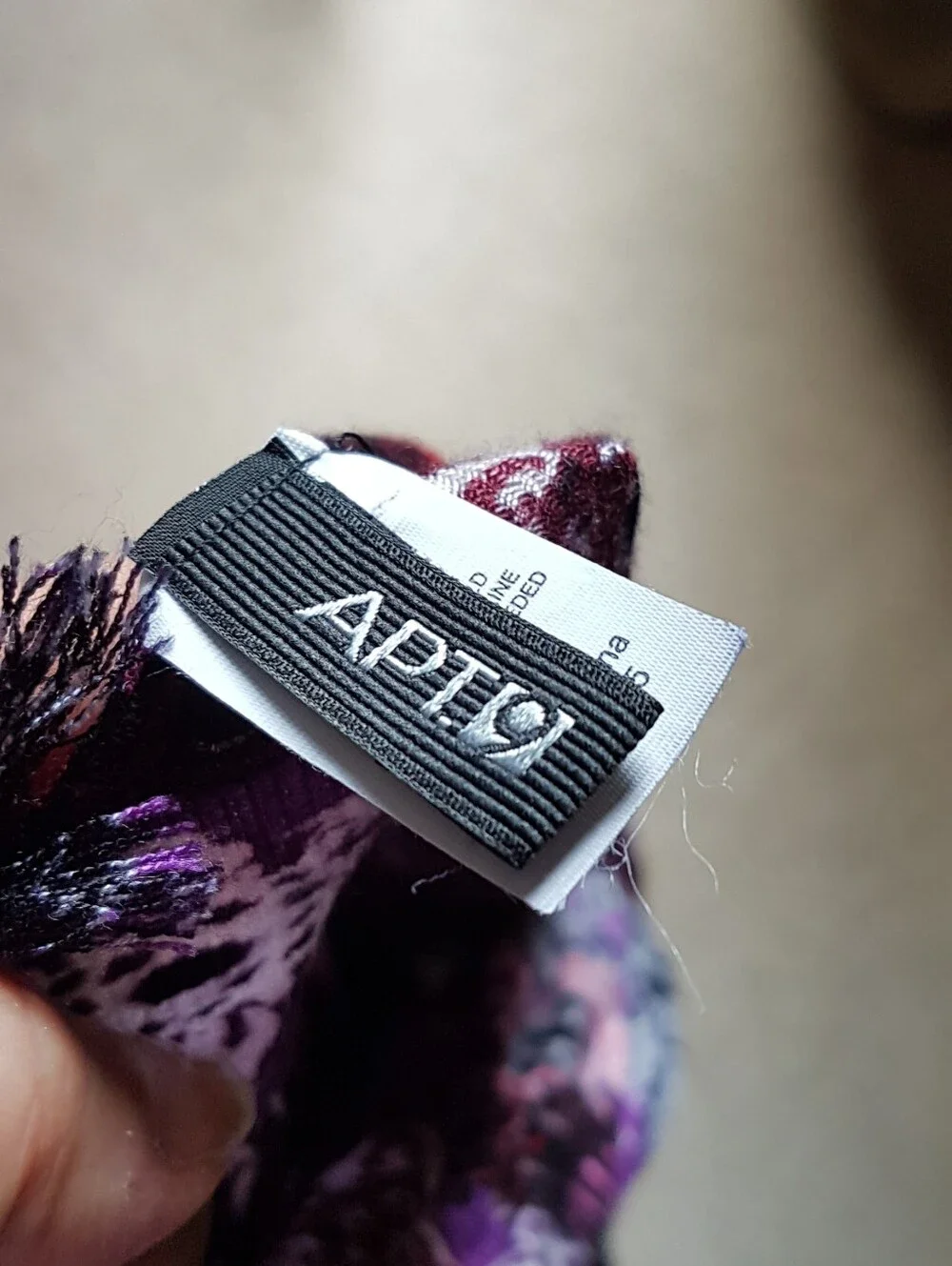 Black & Purple Magenta Multicolor Floral Pattern Scarf Like NEW